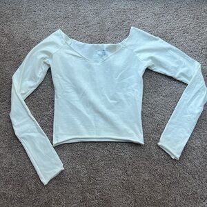 White V-Neck Long Sleeve Crop Top